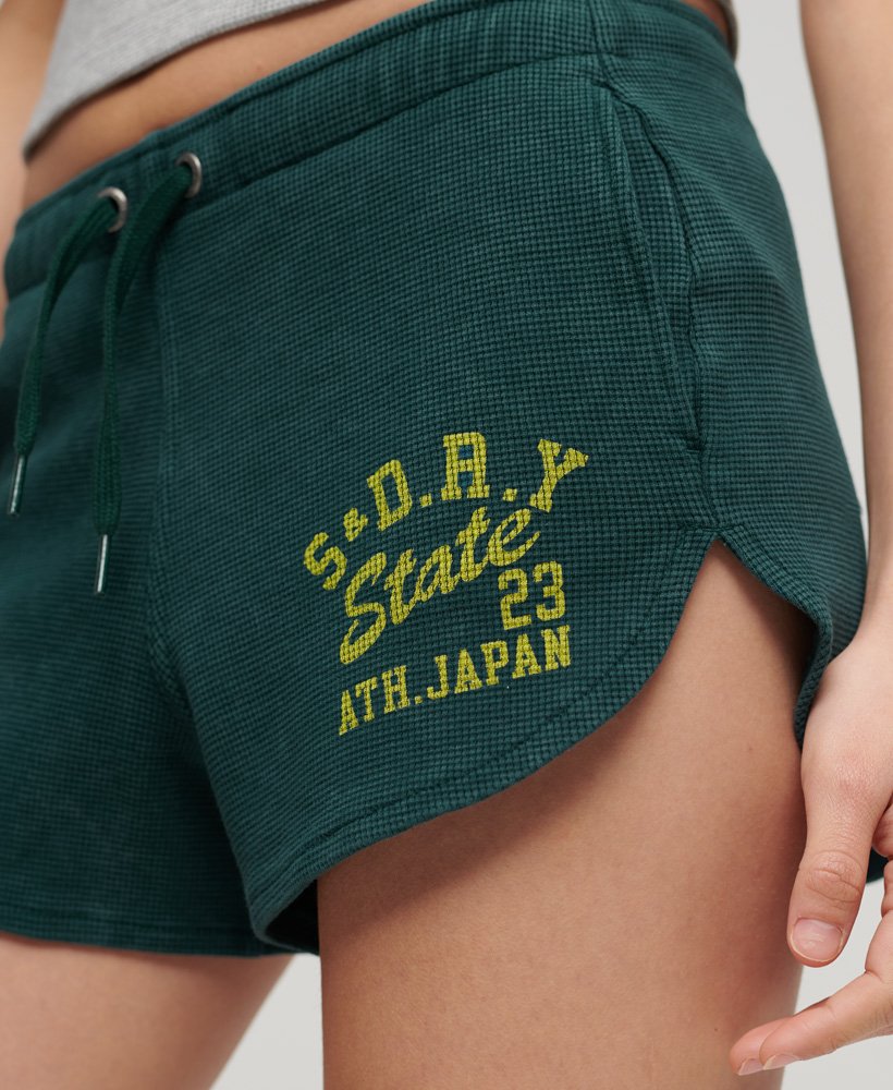 アスレチック エッセンシャル ワッフル ショーツ(ダークパイングリーン)