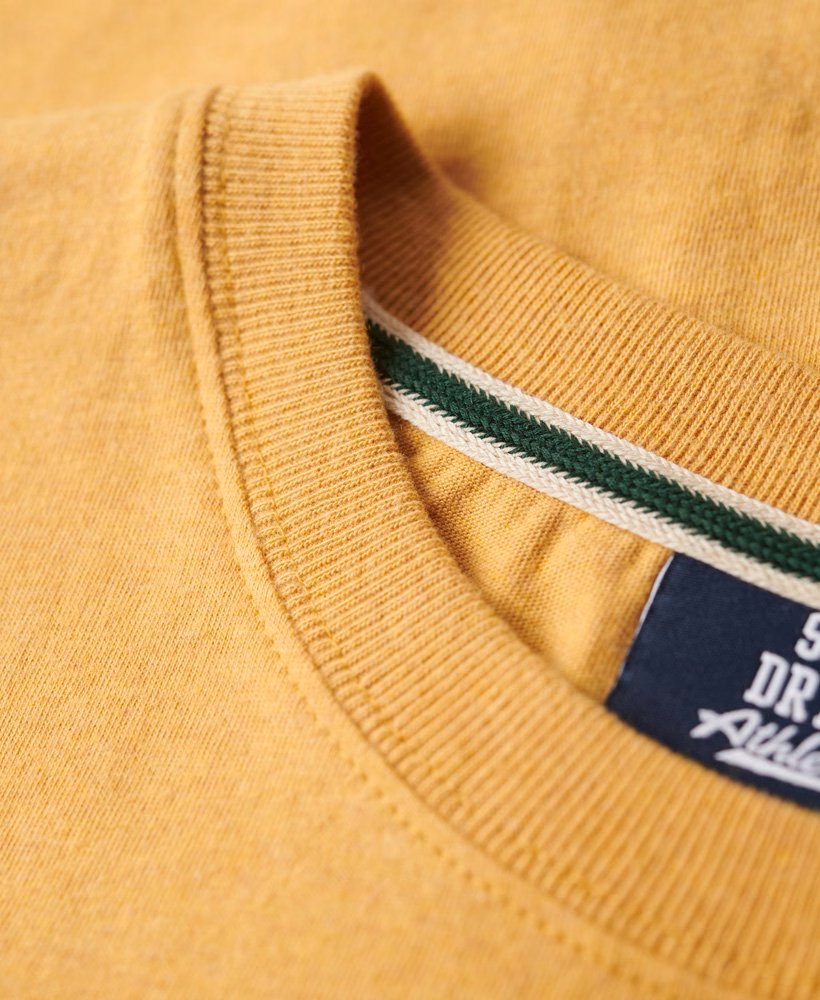 エッセンシャルロゴTシャツ