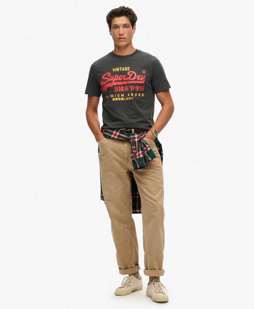 クラシックなヴィンテージロゴ ヘリテージtシャツ(ウォッシュドブラック)