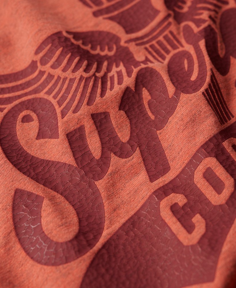 パプリカオーバーダイマールのカレッジスクリプトグラフィックtシャツ