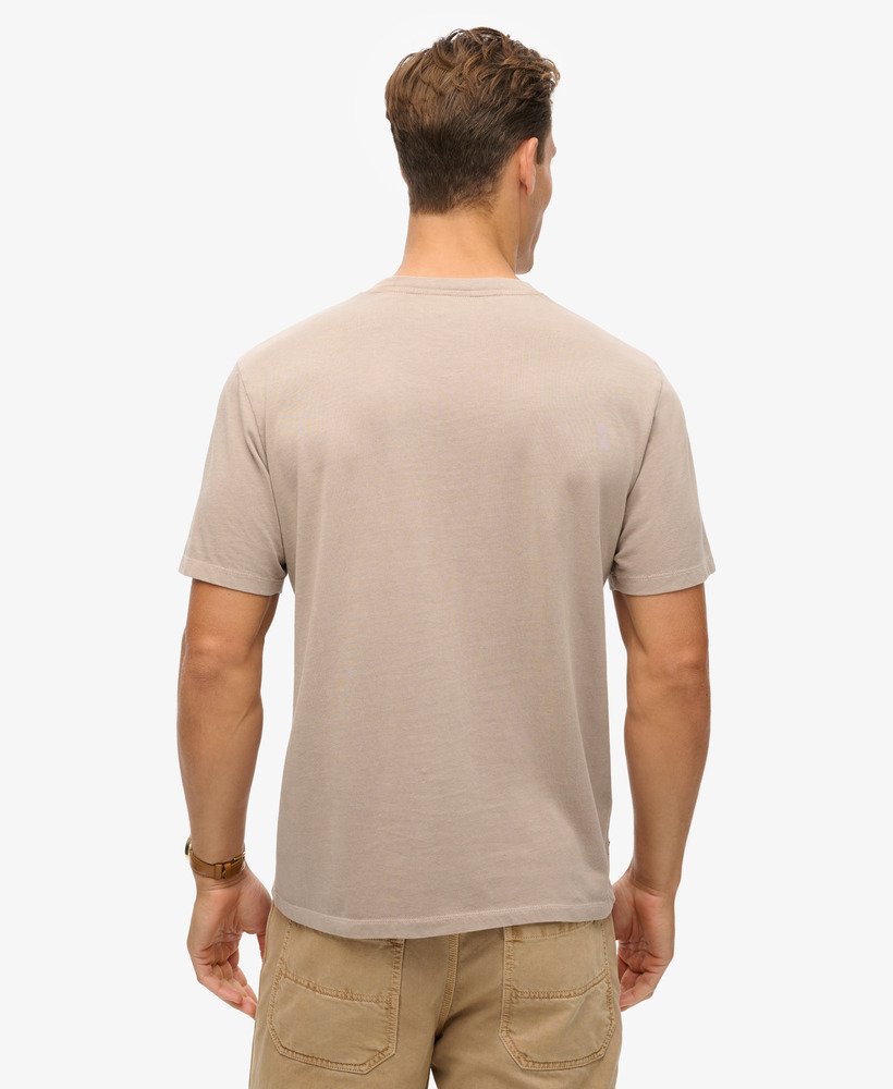 ディープベージュスラブのオーバーダイロゴルーズtシャツ