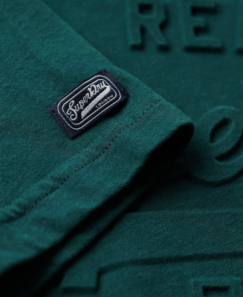 エンボス加工のヴィンテージロゴtシャツ(ダークパイングリーン)
