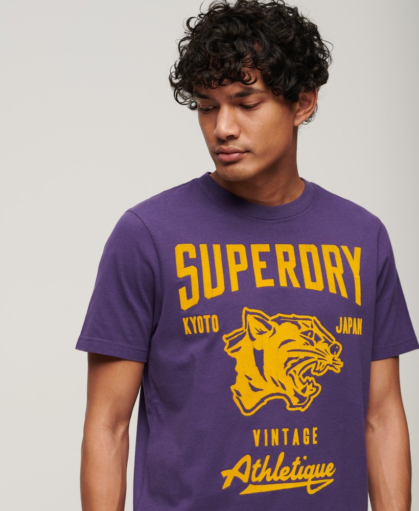 陸上競技グラフィックtシャツ(lex purple)