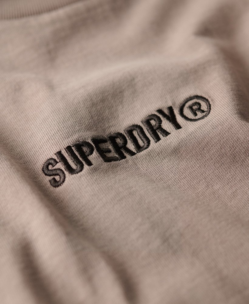 ディープベージュスラブのマイクロロゴグラフィックルーズtシャツ