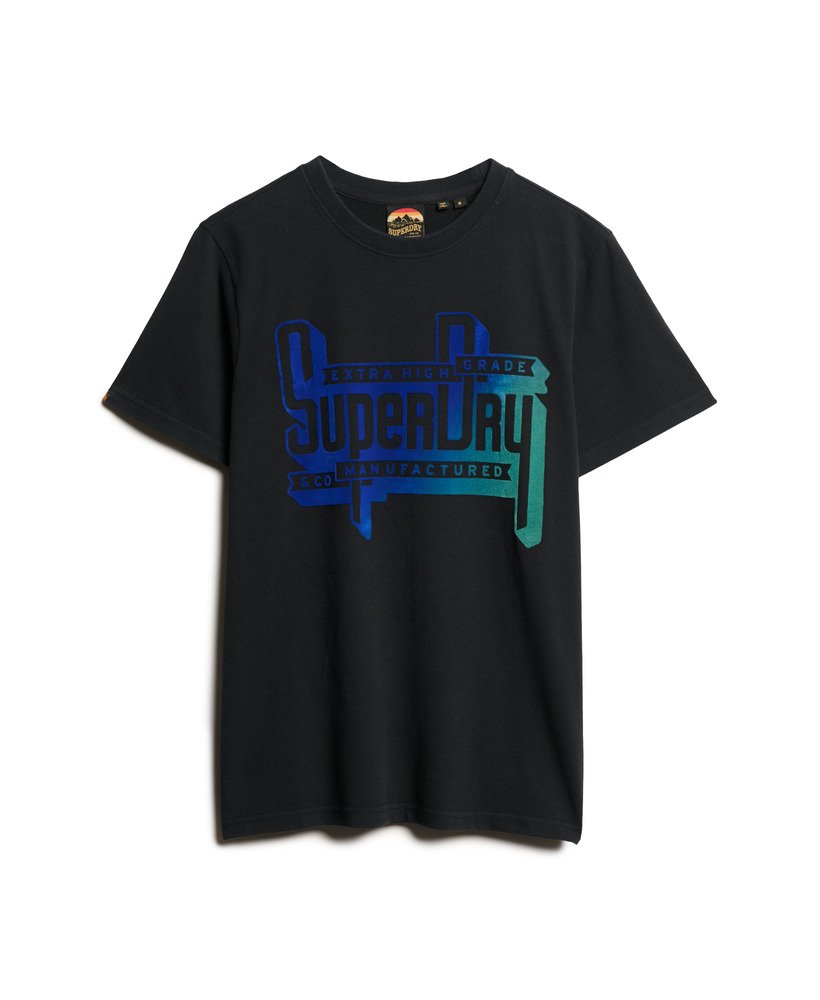 ネロブラックマールのフロックフェードグラフィックtシャツ