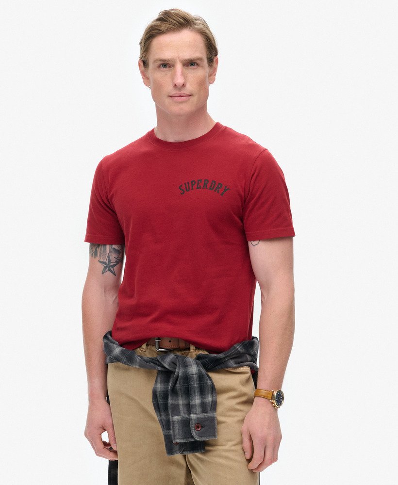 タトゥーグラフィックtシャツ(ワイナリーレッド)