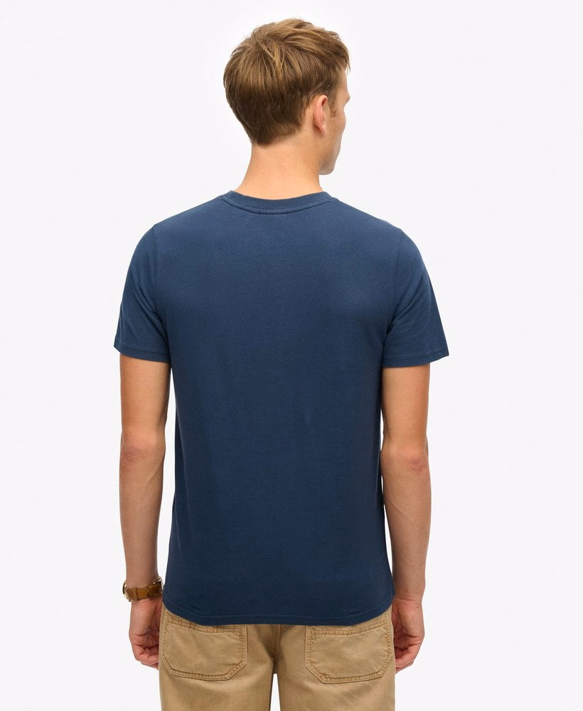ローファイなアウトドア風リラックスTシャツ