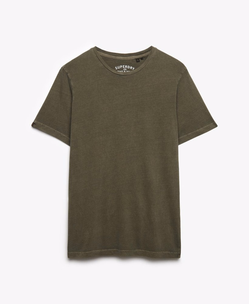 定番のエッセンシャルTシャツ