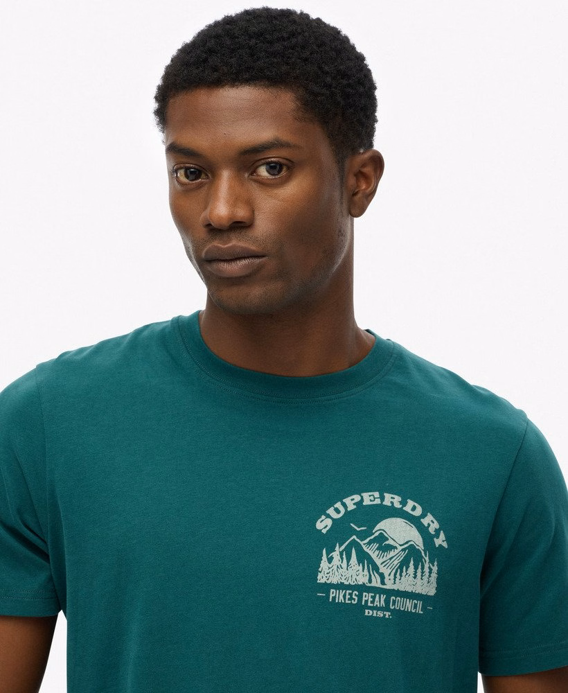 ローファイアウトドアチェストTシャツ
