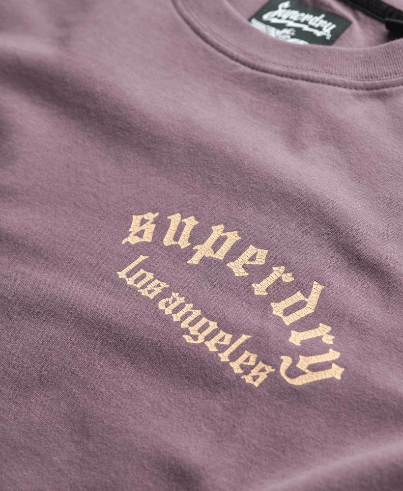 タトゥー柄のゆったりTシャツ