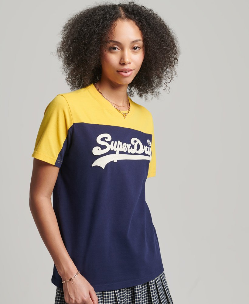 リッチネイビーのヴィンテージロゴ カレッジtシャツ