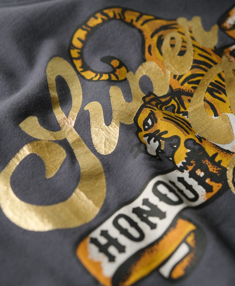 タトゥー スクリプト リラックス tシャツ(エボニー)
