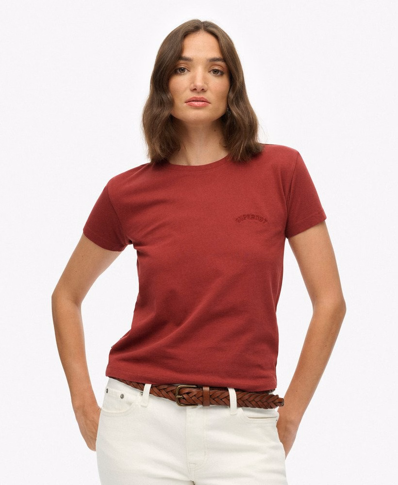 エッセンシャルロゴ入りフィットTシャツ