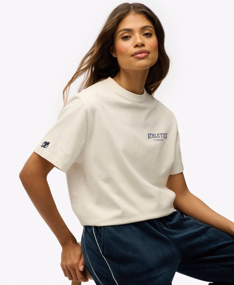 アスレチックエッセンシャルズ オーバーサイズTシャツ