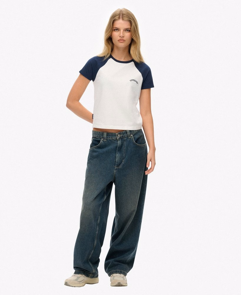 エッセンシャルロゴ レトロTシャツ
