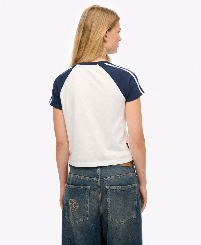 エッセンシャルロゴ レトロTシャツ