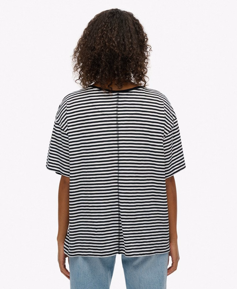 スタジオ ドロップショルダーTシャツ