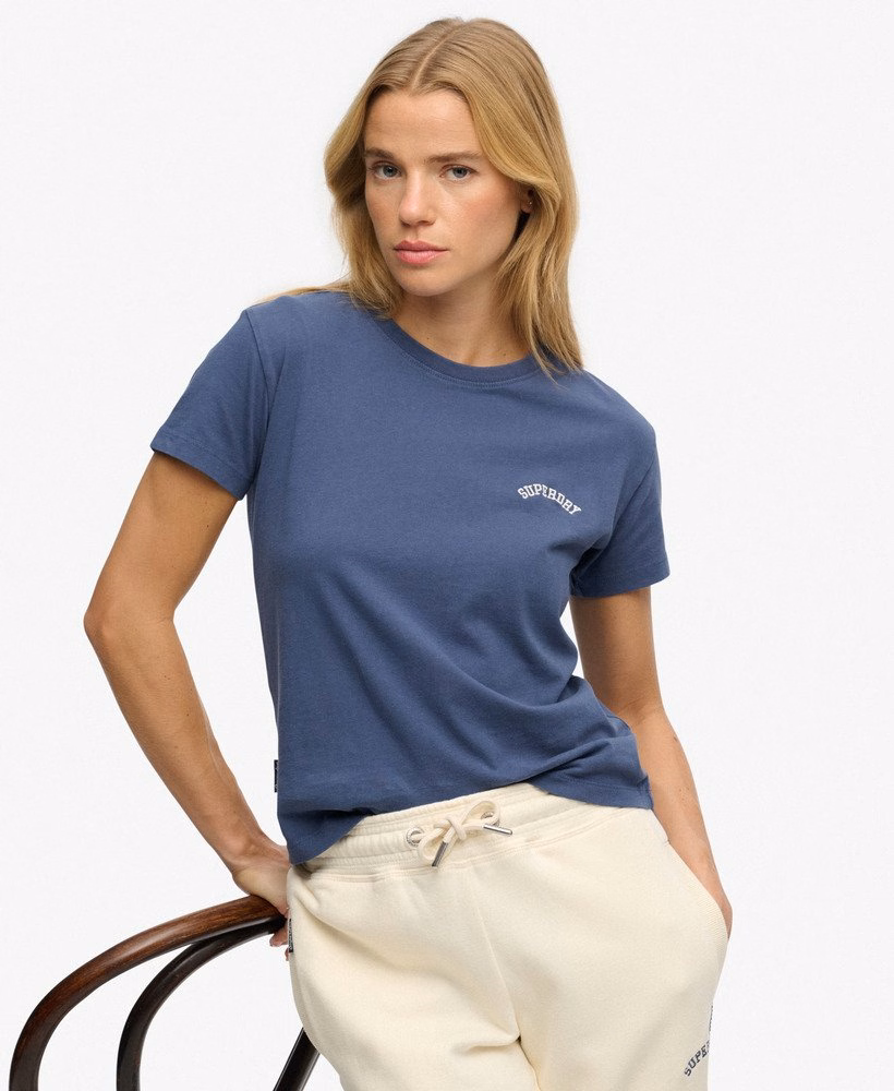 エッセンシャルロゴ入りフィットTシャツ